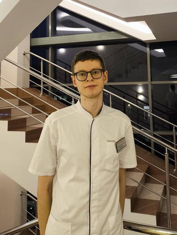 Стоматолог-терапевт Самсонов Никита Владимирович