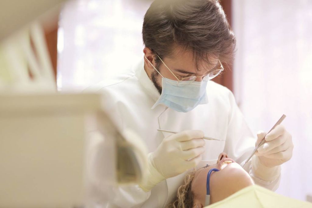 Методы диагностики клиновидного дефекта зубов