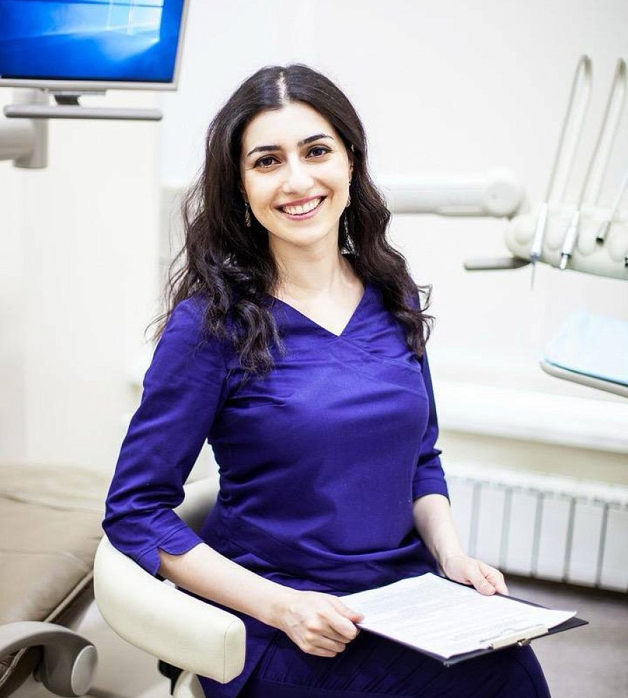 Врач-стоматолог-терапевт, хирург Исбарова Рахиля Наил-кызы