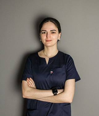 Врач-стоматолог Курскиева Фатима Лахановна