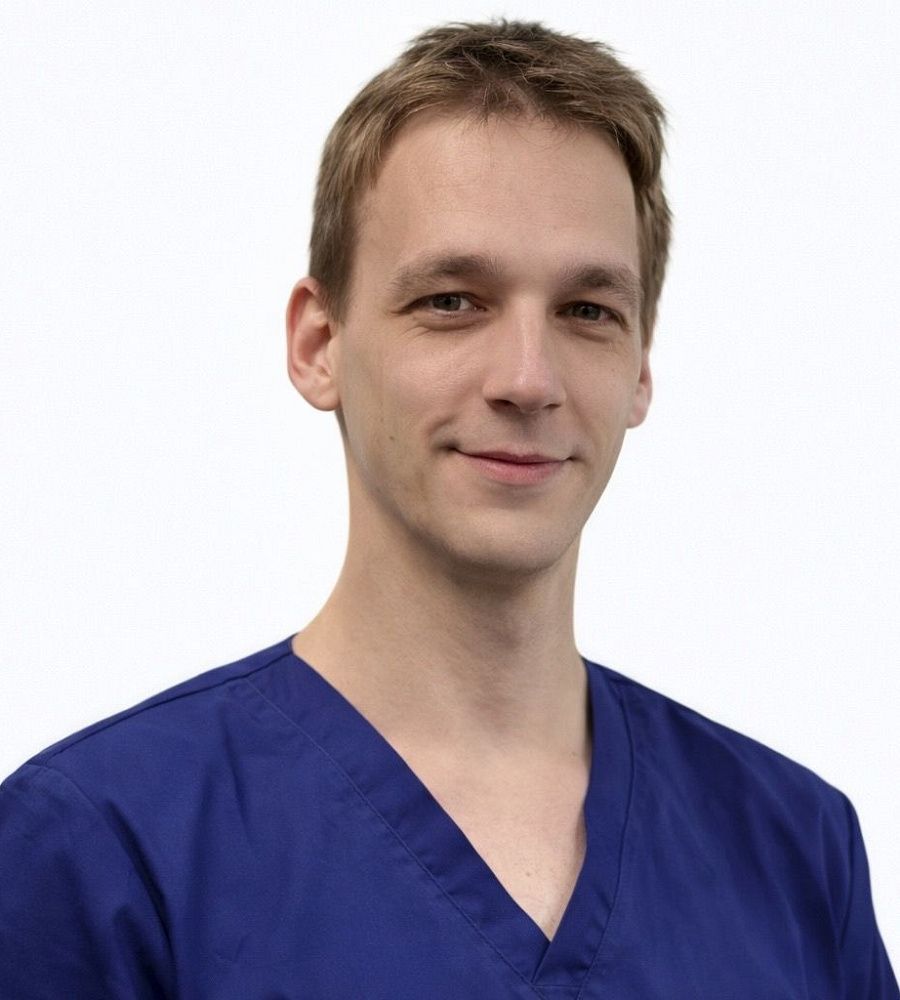 Врач-стоматолог-терапевт, ортопед Козулев Евгений Викторович