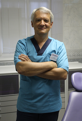 Врач-стоматолог-ортопед Отычко Алексей Николаевич